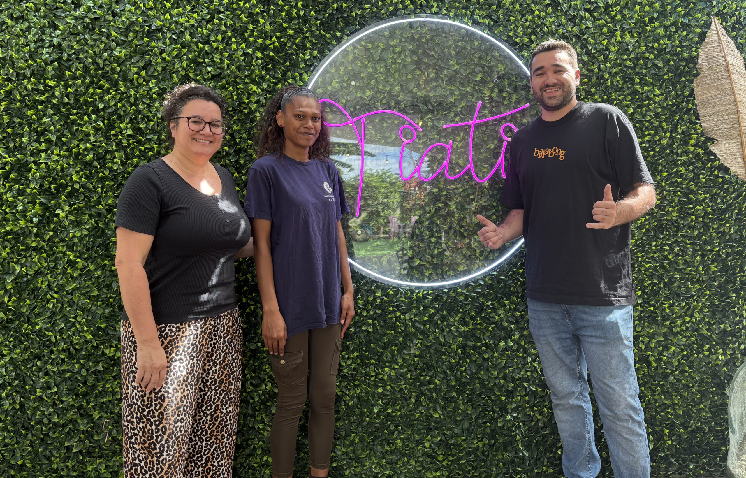 Photo de l'article SudMag "Tiati, le snack familial qui fait du bien à sa commune"